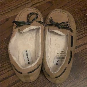 Tan Airwalk slippers size 10.5